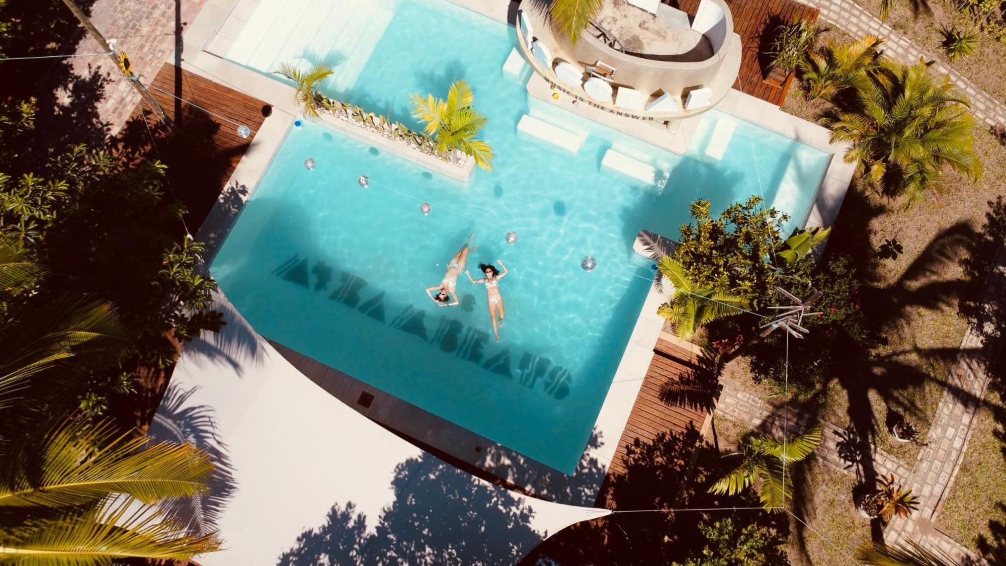 Mozambeat Motel Tofo Екстер'єр фото